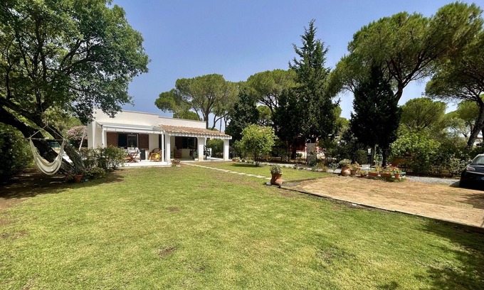 Santa Margherita di Pula Villa | Villa "Maya" con terrazas privadas y Wi-Fi
