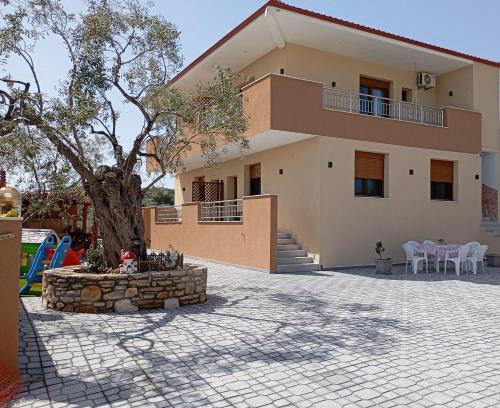 Karpenisi Apartamento | Villa Mellifera