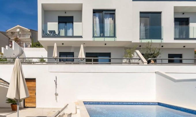 Businci Casa | Villa Meri 2 by Interhome