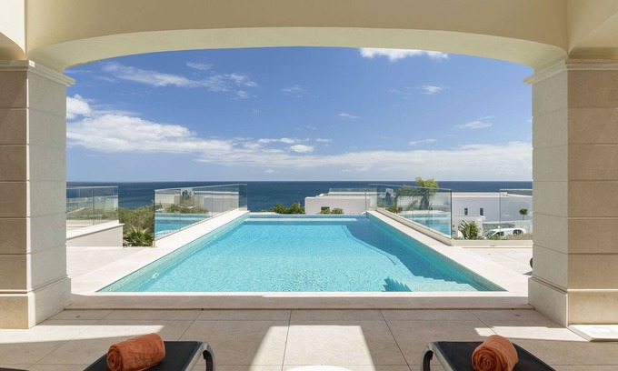 Luz Villa | Villa Meridian [RLUZ29]