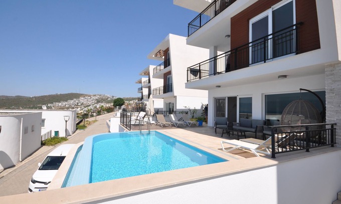 Bogazici Casa | Villa Metin, Sleeps 8 Near the beach