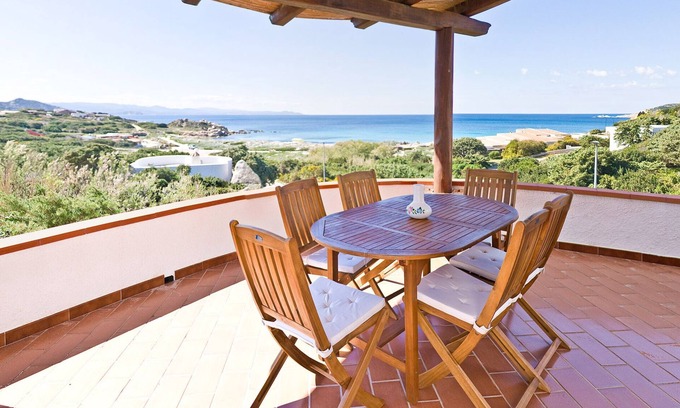Santa Reparata Villa | Villa Mexican Bay 100 meters from the beach