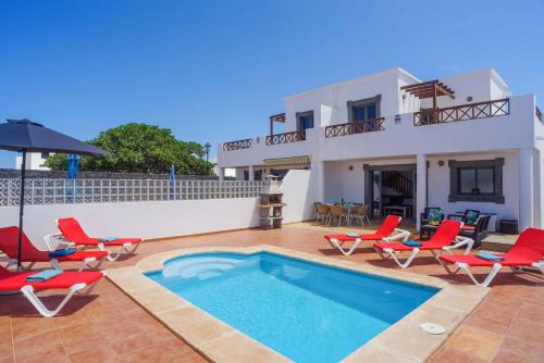 Playa Blanca Villa | Villa Mia