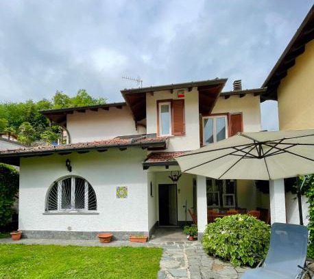 Brusimpiano Casa | Villa Mia Lugano Lake