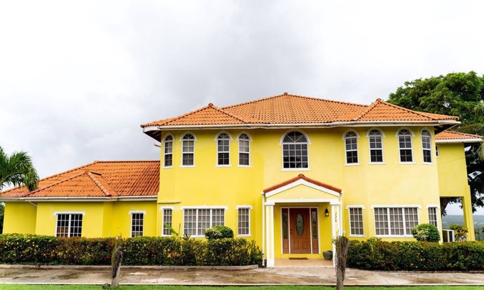 Bethel Villa | Villa Mia ............