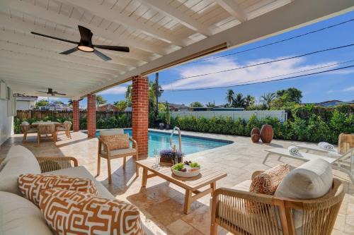 Ludlam Casa | Villa Miami Oasis in the Sun