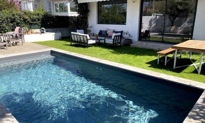 Sainte-Marguerite Villa | Villa Mimosas: garden & heated swimming pool