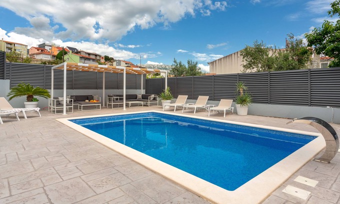 Mejasi Apartamento | Villa Mira with private swimming pool