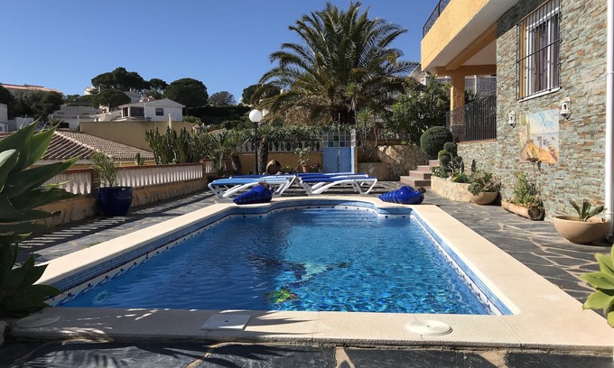 Peniscola Villa | Gran villa de lujo, wifi gratuito, piscina y parking privado. Vistas al mar.