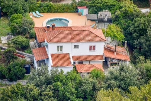Skiathos Villa | VILLA MITZELOS