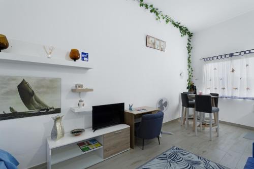 Aguimes Apartamento | Villa Monica