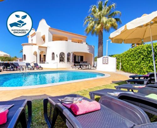 Gale Villa | Villa Morais by Algarve Vacation