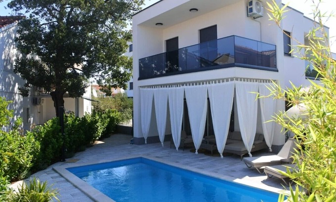 Srima Villa | Villa More - Private Pool & 5 Min Walk To Beach