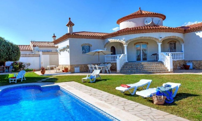 Miami Platja Casa | Villa Mys by Interhome