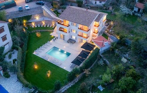 Pobri Casa | Villa Nadia