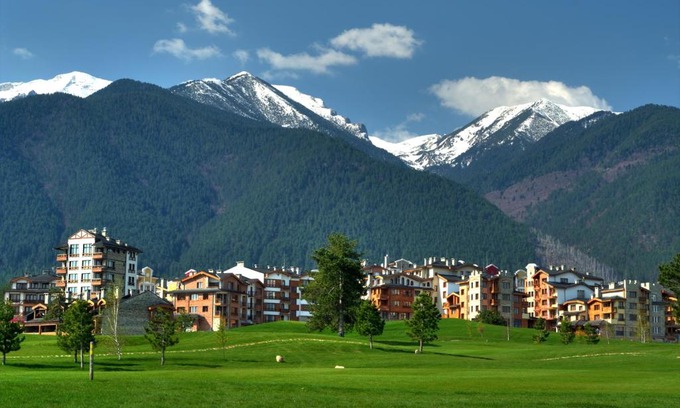 Razlog Villa | Villa Nataly at Golf Resort