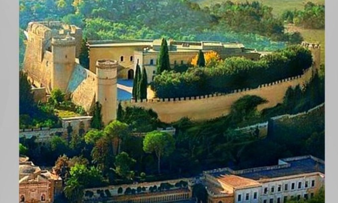 Latiano Casa | VILLA NATURA