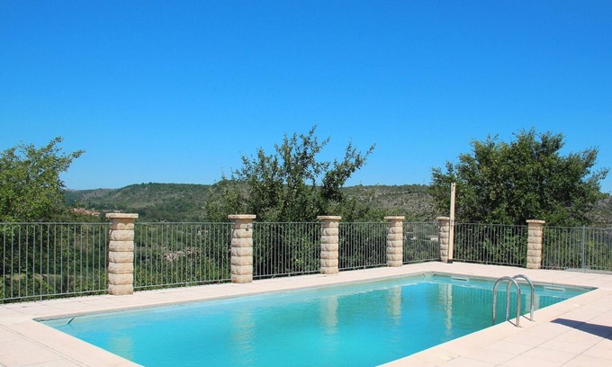 Chassagnes Casa | Casa en Les Vans con Piscina y Naturaleza