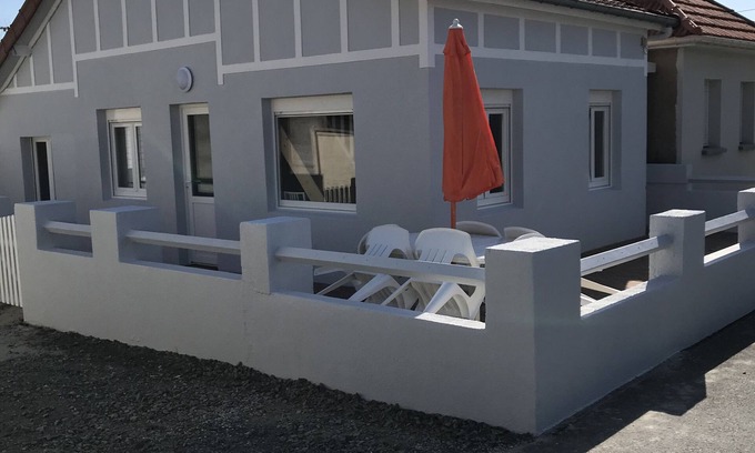 Saint-Martin de Brehal Villa | --- VILLA NEAR THE SEA ---