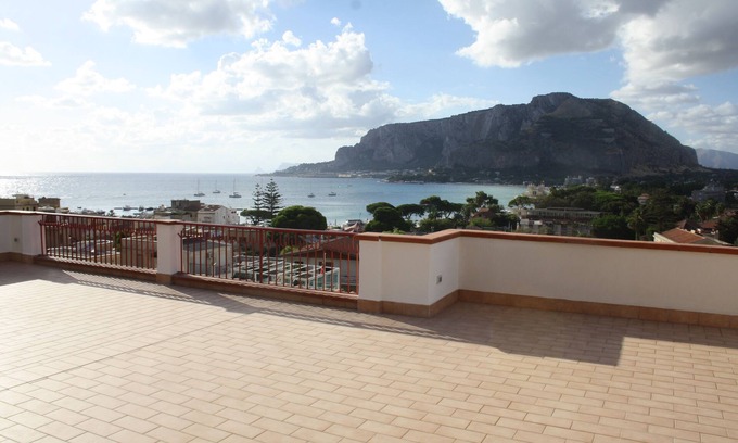 Mondello Villa | Villa Nice Mondello