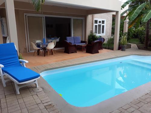 Blue Bay Villa | VILLA OASIS