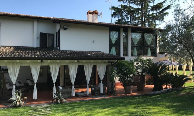 Padenghe sul Garda Villa | Villa Oliveto