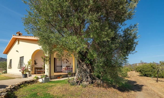 Villa San Pietro Villa | Villa 'Oliveto' con vistas a la montaña, terraza privada y aire acondicionado