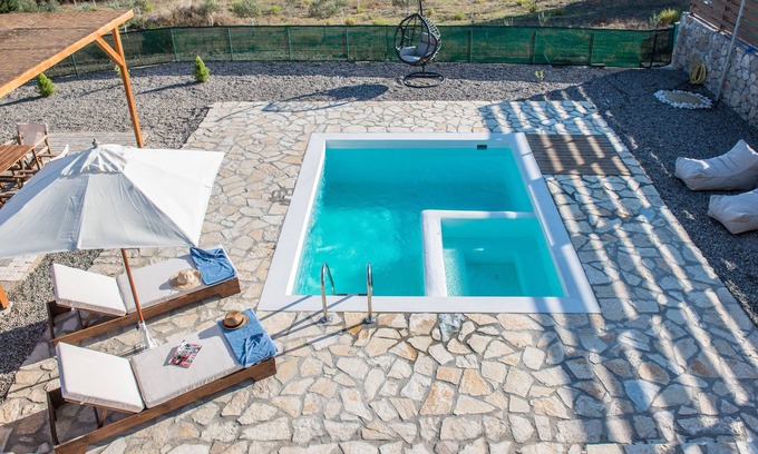 Spanokhorion Villa | Villa OMIKRON dúplex con piscina a 5 km de Lefkada