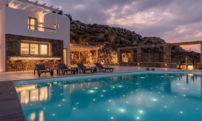 Kanalia Villa | Villa 'Ornos Nolan' con vistas al mar, Wi-Fi y aire acondicionado
