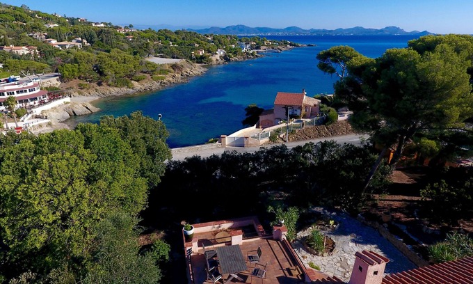 Les Issambres Villa | Villa Ottaviani, spectacular ocean views, steps from the beach, spa and pool