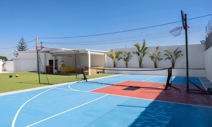 Chiclana de la Frontera Casa | Villa 'Pablo' con piscina privada, terraza privada y aire acondicionado