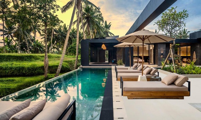 Pengosekan Villa | Villa Palm Paradise by BaliSuperHost