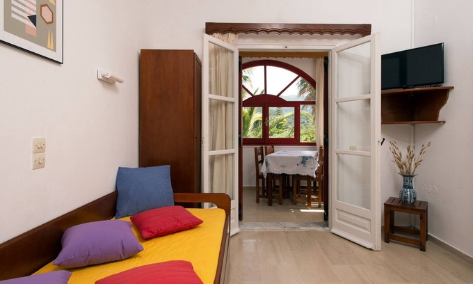 Almiros Beach Apartamento | Villa Pami Apt2 45m2 the place to stay in Corfu