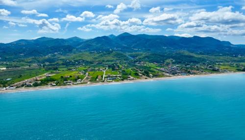 Almiros Beach Apartamento | Villa Pami