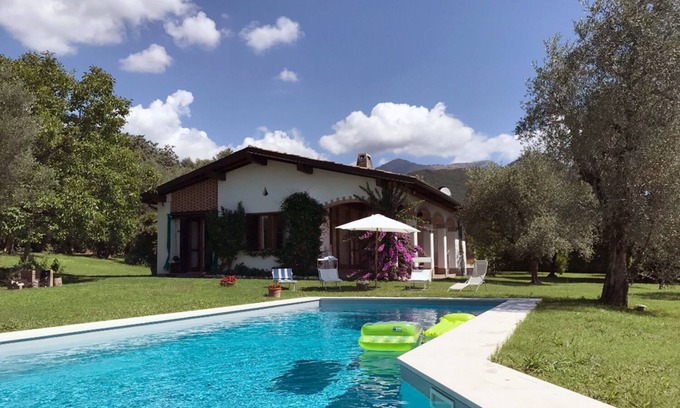 Salo Villa | Villa Panorama, vista espectacular, jardín privado y piscina