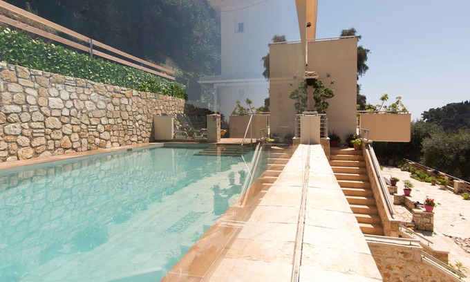 Parga Villa | Villa parga 3 pisos con piscina privada en el centro, impresionantes vistas