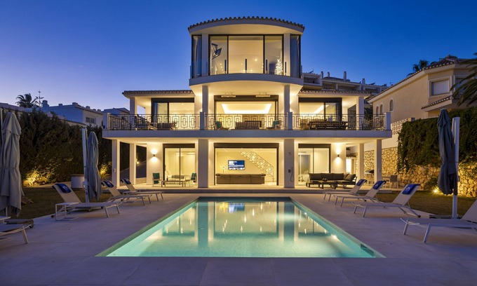 Mijas Villa | Villa Pazamor in La Cala de Mijas - modern new and luxurious