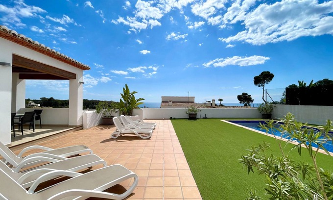 Urbanitzacio la Fustera Villa | PINETS - Preciosa villa con piscina y vistas al mar a solo 700 metros de la Cala Pinets de Benissa