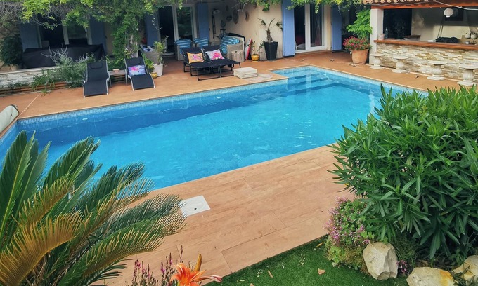 Ventabren Casa | Villa Plein sud 120 m2, Terrain 1000 m2- Piscine- 8 Personnes 3 Belles Chambres