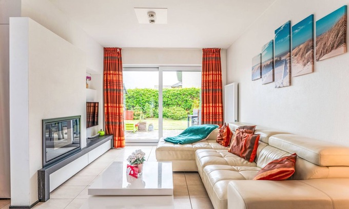 Zandvoorde Casa | Villa Polderwind by Interhome