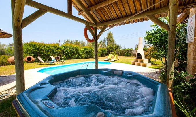 Pomos Villa | Villa Pomos Med.
