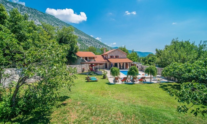 Drivenik Villa | Stone House Villa Prelec with Private Pool