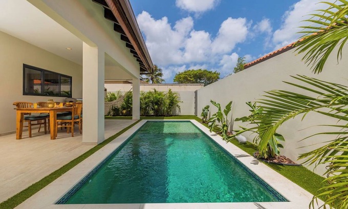 Washington Villa | Villa Prikichi ~ Near Beach w/ Private Pool!