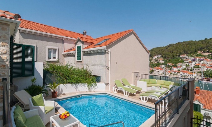 Pucisca Villa | Villa Princes - Seven Bedroom Villa
