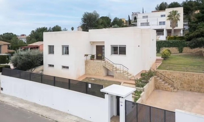 Chiva Villa | Villa privada ,Lujo,Relax ,Confortable , Vistas .Naturaleza y Bienestar.
