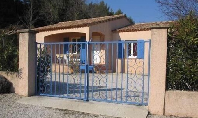 Visan Villa | Villa provenzal en medio de una finca vinícola, cerca de Mont Ventoux