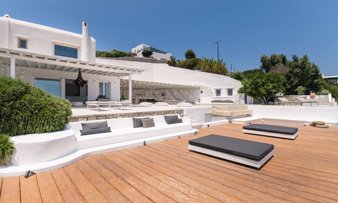 Psarou Casa | Villa Psarou 6/ Above Nammos Beach With Magnificent View