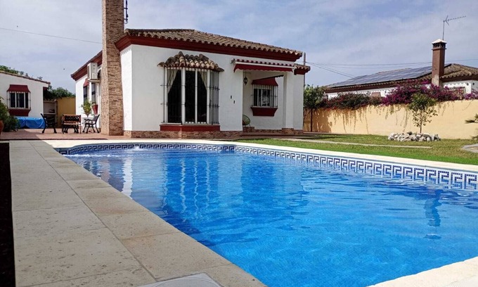 Chiclana de la Frontera Chalet De Esquí | Chalet Pura Vida en Chiclana