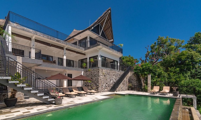 Temukus Villa | VILLA PURI SOKA VILLA DE LUJO