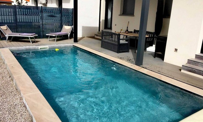 Le Boulou Villa | Villa Rascola Piscine 4 Estrellas con piscina privada, Wi-Fi y aire acondicionado